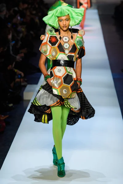 Look 61